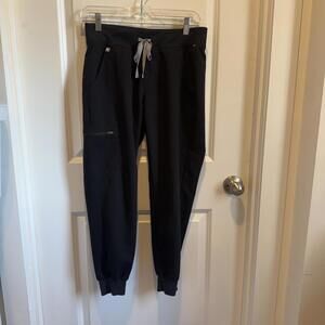 FIGS Women's Black Jogger Pants Scrub Pants Size Small Petite